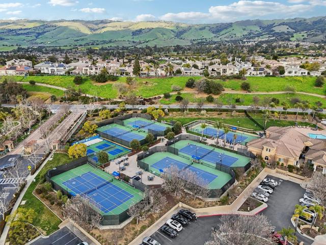 5183 Apennines Circle, San Jose CA: https://media.crmls.org/mediaz/a7281de9-82f0-454c-8cf1-47103bba9ac7.jpg