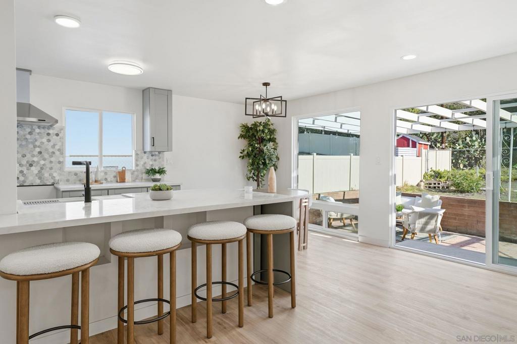 MLS #250045040SD image #15