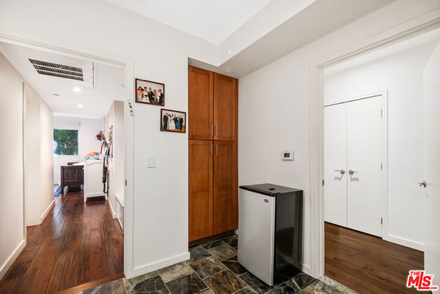 2111 S Beverly Glen Boulevard, Los Angeles CA: https://media.crmls.org/mediaz/a72955e6-cf15-43a2-91a7-b320a8a32d4f.jpg