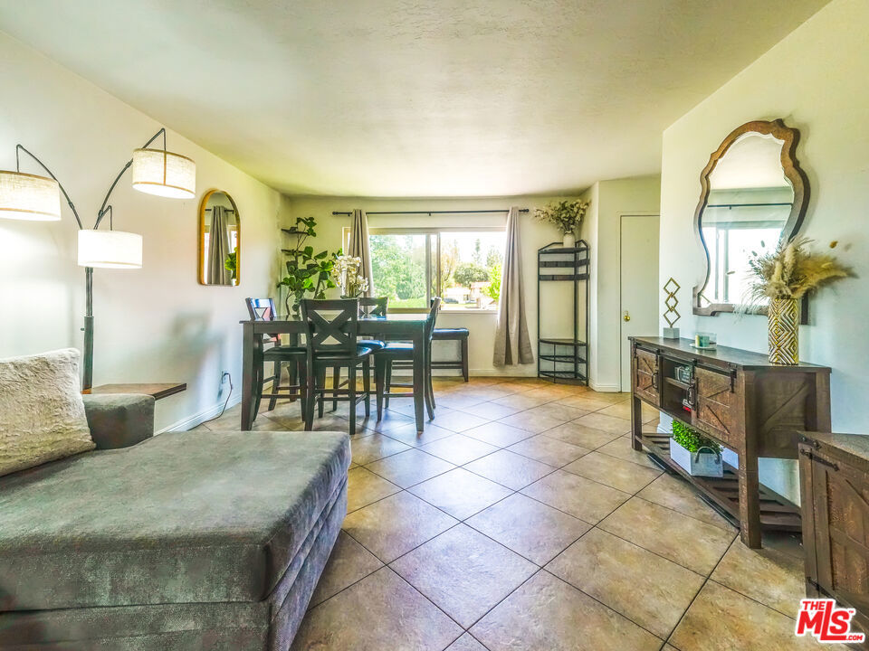 22828 Mesa Way #4
