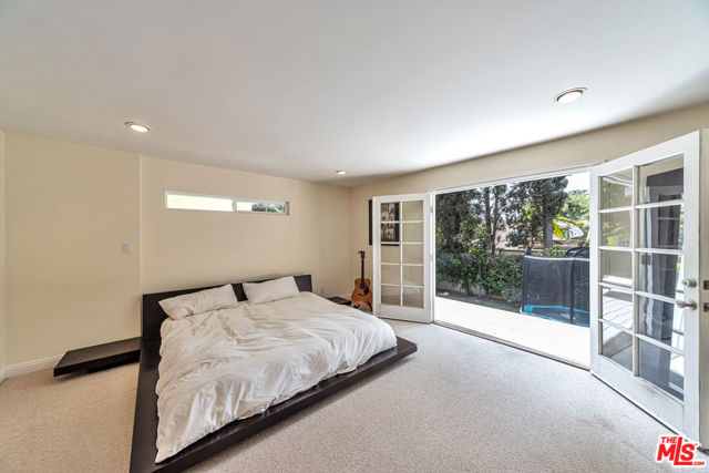3938 Tracy Street, Los Angeles CA: https://media.crmls.org/mediaz/a72c1536-0fa4-4e2d-8c6f-546ffeae7ed4.jpg