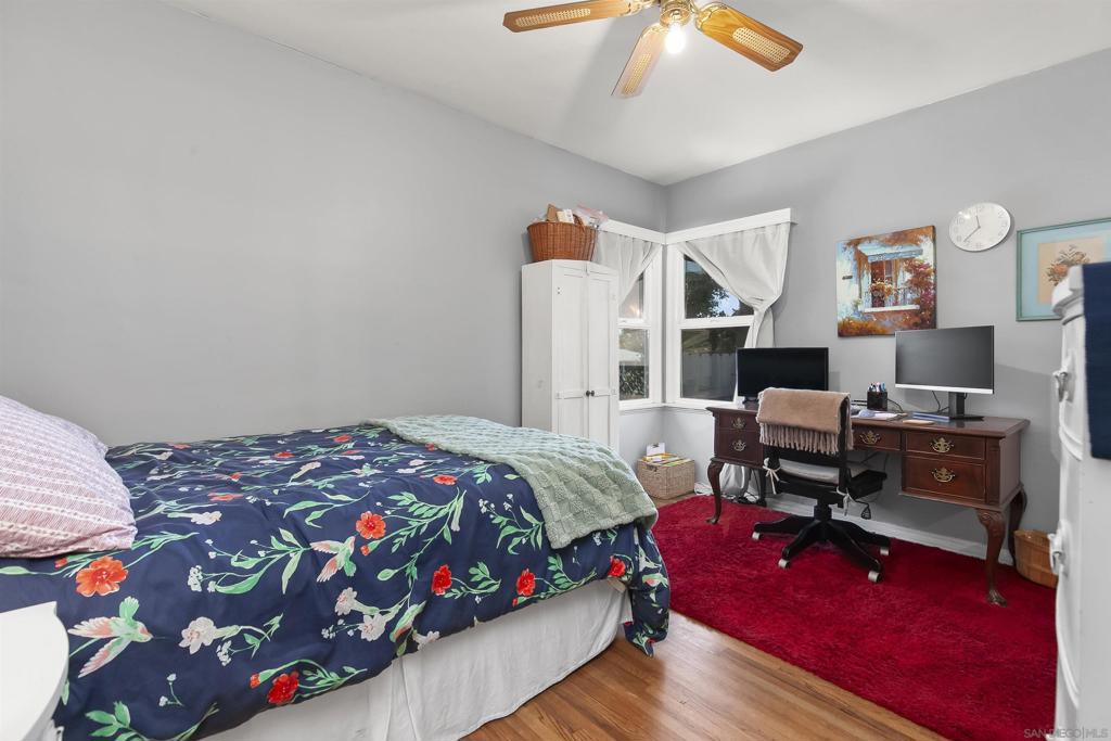 MLS #250036423SD img 14