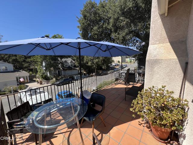 232 Valley Road, Oak View CA: https://media.crmls.org/mediaz/a72d5da0-49ba-471c-900d-f91e50413e9f.jpg
