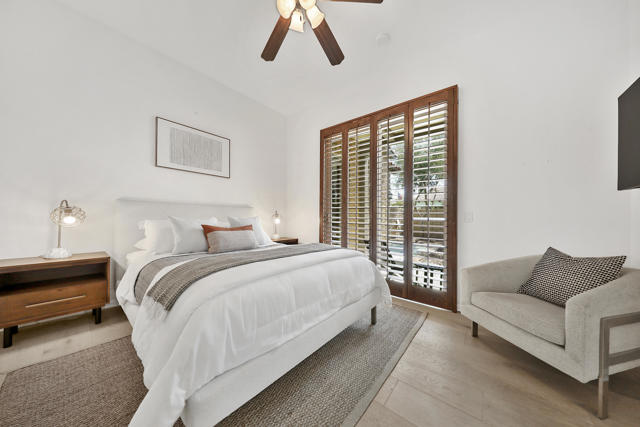 Image 23 of 38 For 81961 Contento Street