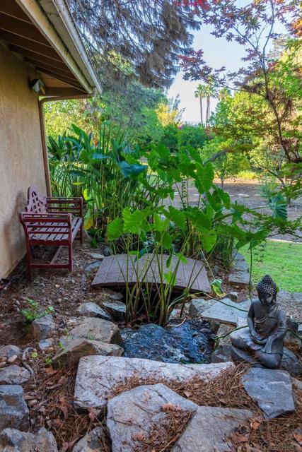 13678 Orchard Gate Road, Poway CA: https://media.crmls.org/mediaz/a72d930b-d2b3-4c97-942d-0e007e68d531.jpg