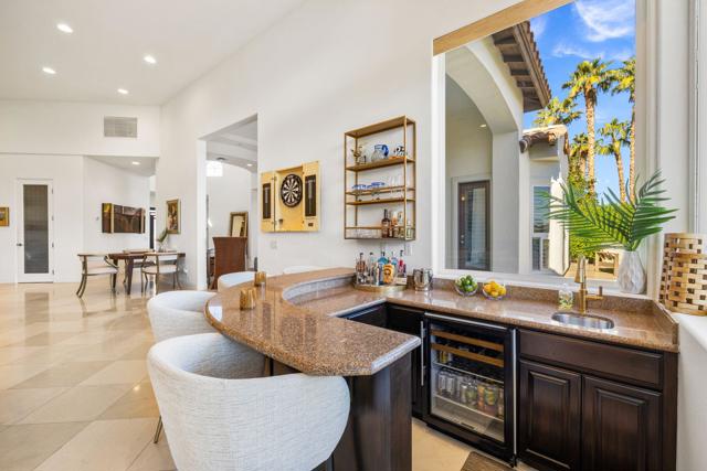 49606 Montana Way, La Quinta CA: https://media.crmls.org/mediaz/a730f4ae-dc20-47d0-8db2-f8209a156e24.jpg