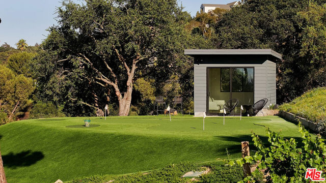 Drew Fenton | 16401 Mulholland Drive Los Angeles CA | MLS: 7706113