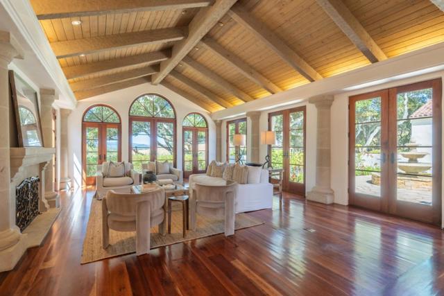 11725 Camino Escondido Road, Carmel Valley CA: https://media.crmls.org/mediaz/a731d368-ca12-473b-b323-87d732268fbd.jpg