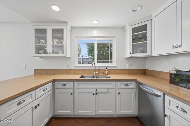 Detail Gallery Image 9 of 29 For 3886 Northland St, Newbury Park,  CA 91320 - 3 Beds | 2/1 Baths