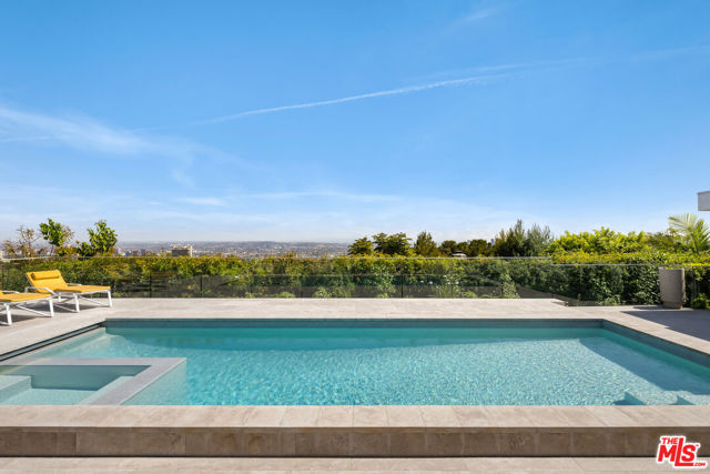 1476 Carla, Beverly Hills CA: https://media.crmls.org/mediaz/a733279e-236f-4fc6-a226-f3f243f47fda.jpg