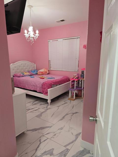 50340 Goya Drive, Coachella CA: https://media.crmls.org/mediaz/a735fcff-6659-44a2-91a4-c5f8929c8274.jpg