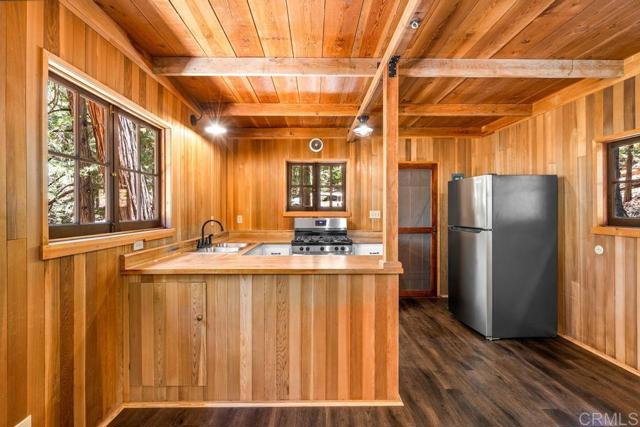 Detail Gallery Image 7 of 28 For 22058 Crestline Rd, Palomar Mountain,  CA 92060 - 1 Beds | 1 Baths