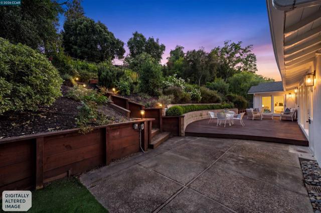 3231 Camino Colorados, Lafayette CA: https://media.crmls.org/mediaz/a736a6bc-2120-4611-9778-f259e469536e.jpg