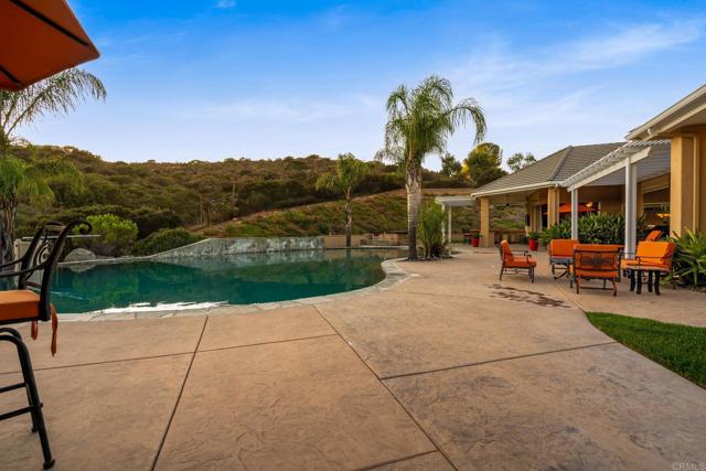 2772 Firebrand Drive, Alpine CA: https://media.crmls.org/mediaz/a736dd9d-3a86-432e-92ee-aa236fc1f8d6.jpg