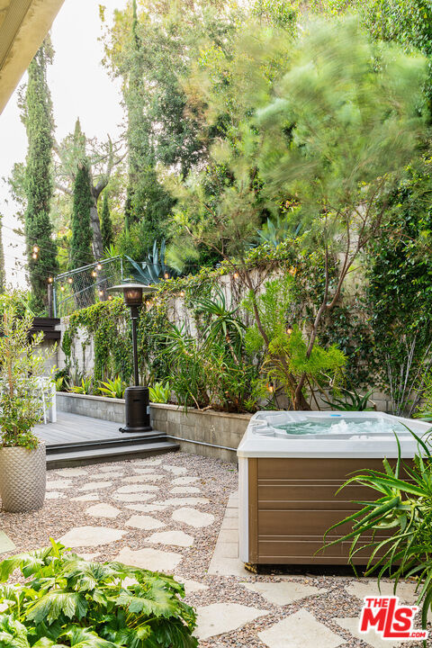 1855 Redcliff Street, Los Angeles CA: https://media.crmls.org/mediaz/a7373720-8822-4069-be6e-43c4ab06a9fe.jpg