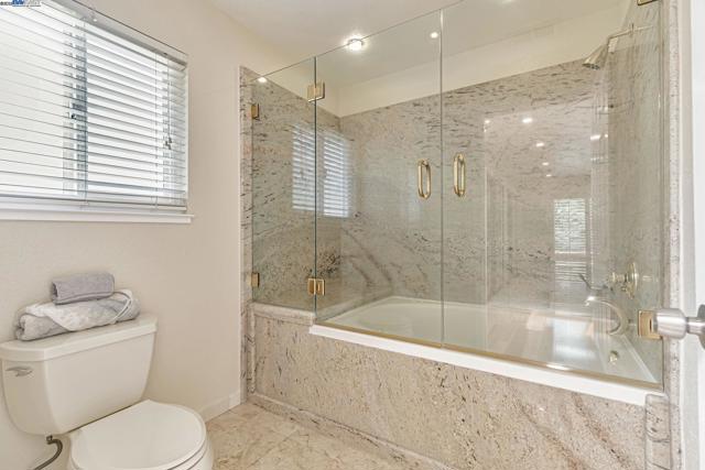 38957 Altura Street, Fremont CA: https://media.crmls.org/mediaz/a737a8a2-106d-4288-9749-783644079081.jpg