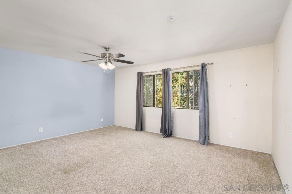 MLS #250032991SD image #23