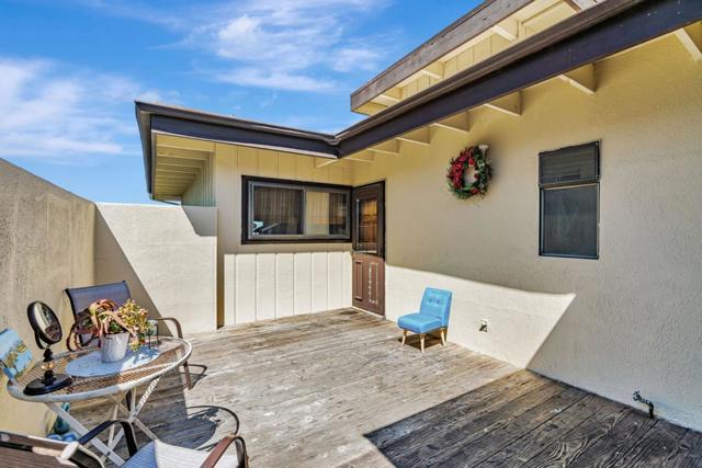 124 Surf Way, Monterey CA: https://media.crmls.org/mediaz/a7397b88-eca5-4a5f-9cb3-fe53db854f44.jpg