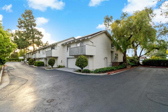 20179 Northwest Square, Cupertino CA: https://media.crmls.org/mediaz/a7397ec9-84c5-4704-b9ab-628e83db9b5b.jpg
