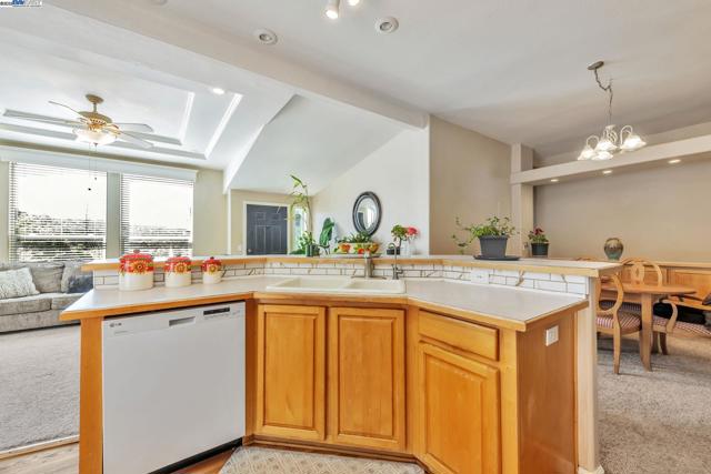 3698 Braden Road, Camino CA: https://media.crmls.org/mediaz/a73b2178-df66-4b5f-9a6b-3a22d20b423b.jpg