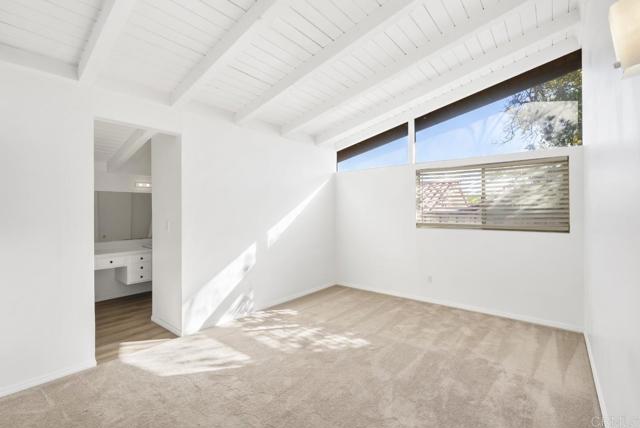 Detail Gallery Image 23 of 34 For 6852 Jackson, San Diego,  CA 92119 - 4 Beds | 3 Baths