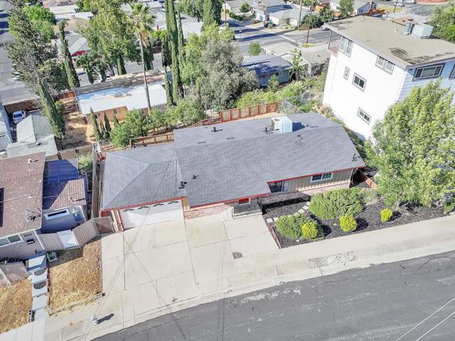 417 Lynn Avenue, Antioch CA: https://media.crmls.org/mediaz/a73bf579-a633-4102-8fc2-9efeaabefd42.jpg