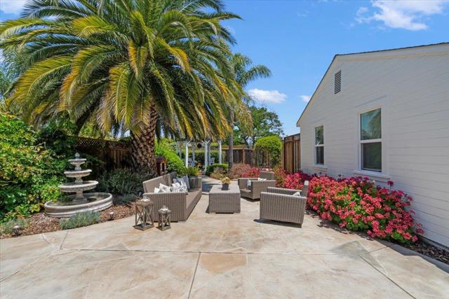 15570 Loma Vista Avenue, Los Gatos CA: https://media.crmls.org/mediaz/a73c1b8d-6ecb-40e0-8afc-8be525d6ec91.jpg