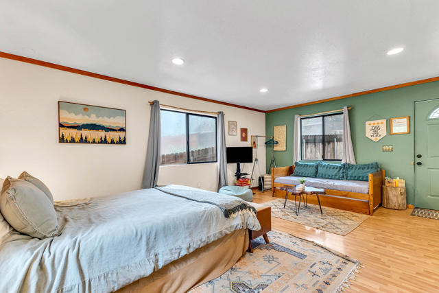 53962 Marian View Drive, Idyllwild CA: https://media.crmls.org/mediaz/a73c69f6-5429-4d97-9d81-5a6444b4af6c.jpg