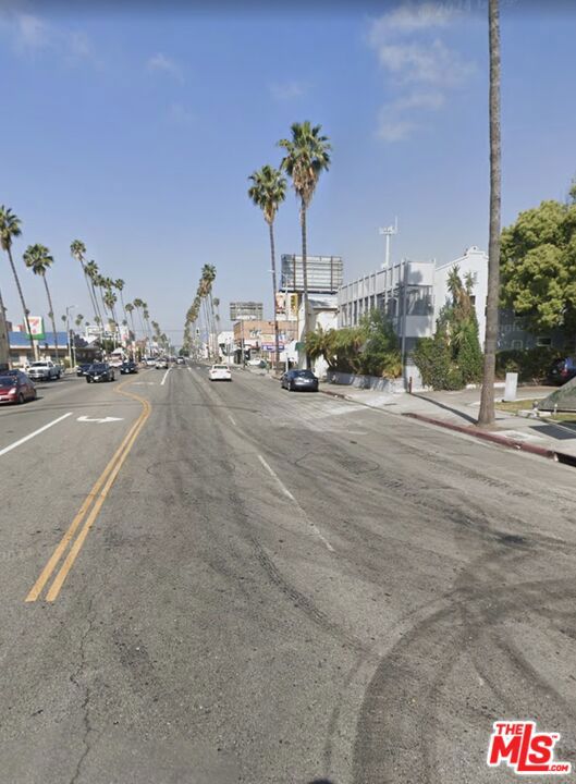 Commercial for Sale in Los Angeles, California