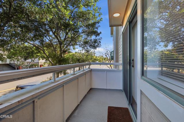 Detail Gallery Image 12 of 14 For 819 S B St, Oxnard,  CA 93030 - 2 Beds | 2/1 Baths