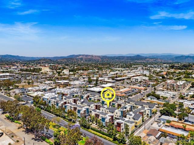 316 Antoni Glen, Escondido CA: https://media.crmls.org/mediaz/a73f720f-5200-4696-a380-cbdb1de1c614.jpg