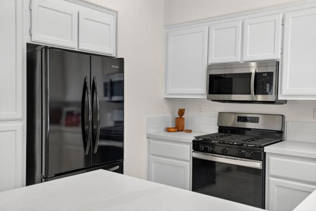 612 Villa Centre Way, San Jose CA: https://media.crmls.org/mediaz/a73face6-1d12-4466-b849-a526431999f3.jpg
