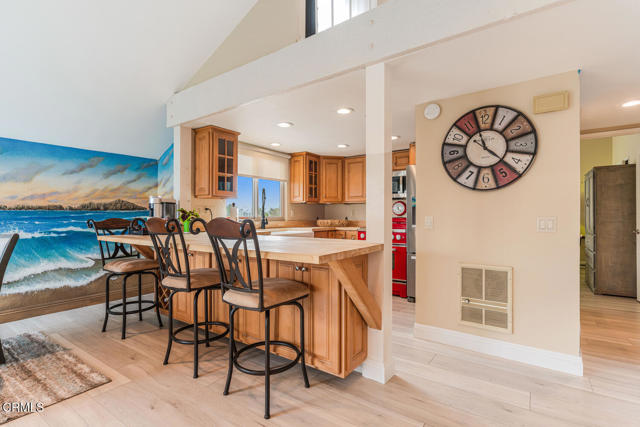 4534 La Brea Street, Oxnard CA: https://media.crmls.org/mediaz/a73faf9f-6597-407e-a0bd-f34aa3ce57d3.jpg