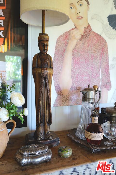 2415 Castilian Drive, Los Angeles CA: https://media.crmls.org/mediaz/a7411f79-2783-4a61-9e1d-8955a4a41f6e.jpg
