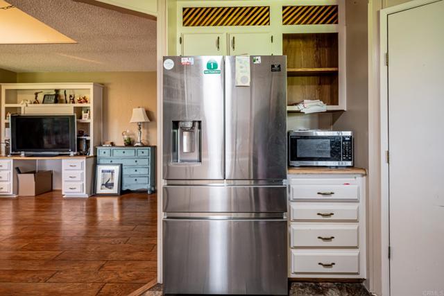 Detail Gallery Image 21 of 44 For 4650 Dulin #208,  Fallbrook,  CA 92028 - 2 Beds | 2 Baths