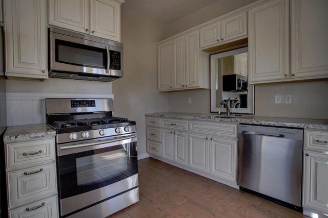 3012 4th Avenue, Sacramento CA: https://media.crmls.org/mediaz/a741e2f8-207e-4239-a2fd-faed1b44cd00.jpg