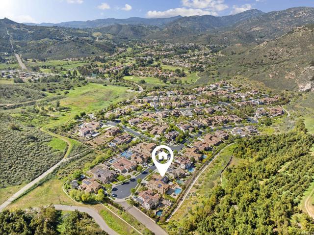 2776 Vistamonte Glen, Escondido CA: https://media.crmls.org/mediaz/a741fed7-cb32-481c-8815-40523ae44ab5.jpg