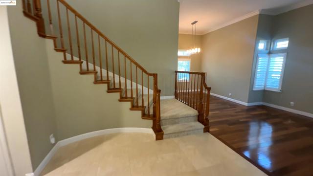 2270 Tamarisk Ct, Discovery Bay CA: https://media.crmls.org/mediaz/a74486d6-cc24-4d8a-a659-fa6f9e30b8c7.jpg