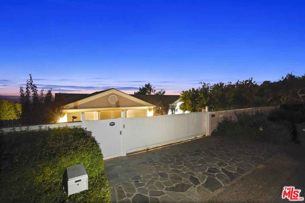 MLS #26977657 image #72