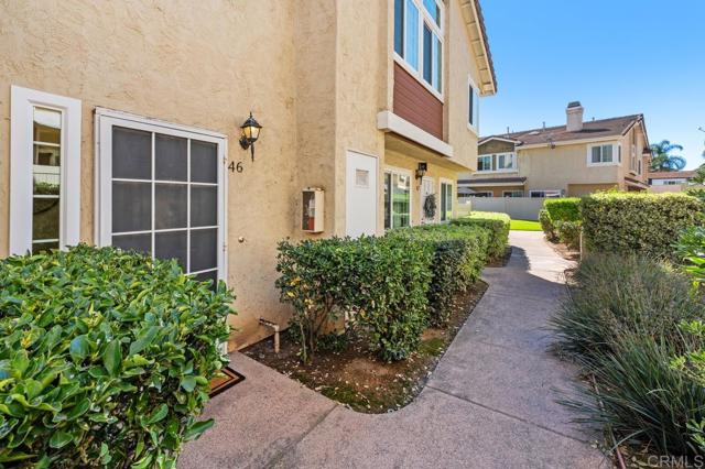 Detail Gallery Image 3 of 34 For 10170 Palm Glen Dr #46,  Santee,  CA 92071 - 2 Beds | 2 Baths