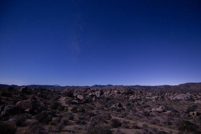 1 Dragonfly Lane, Pioneertown CA: https://media.crmls.org/mediaz/a746094b-7561-46fe-9a46-21ae7267b255.jpg