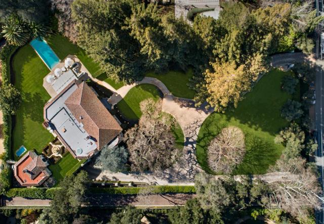 241 Polhemus Avenue, Atherton CA: https://media.crmls.org/mediaz/a746b549-b64d-4edf-9c92-15575ecc1b37.jpg