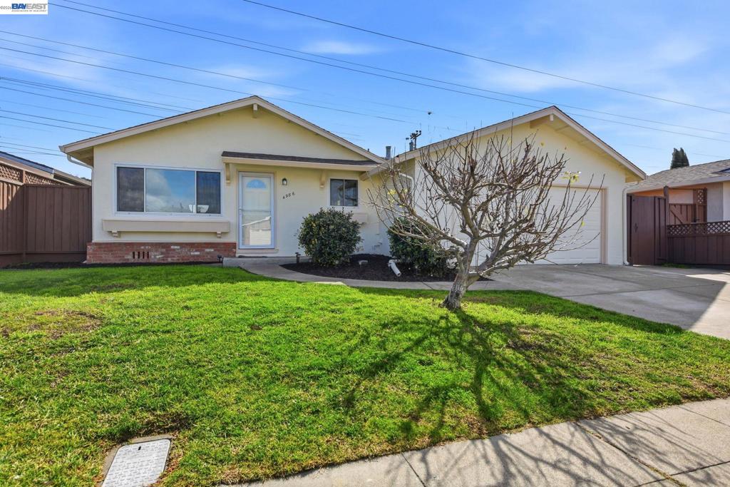 4986 Everglades Park Dr