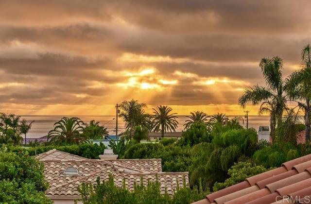 1470 Rubenstein Ave, Cardiff by the Sea CA: https://media.crmls.org/mediaz/a74a725c-f096-49d8-8cc9-105619b1156d.jpg