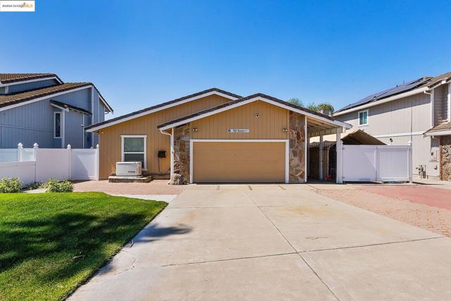 780 Beaver Ln, Discovery Bay CA: https://media.crmls.org/mediaz/a74a837f-95ac-4f7d-8baa-2229241929dc.jpg