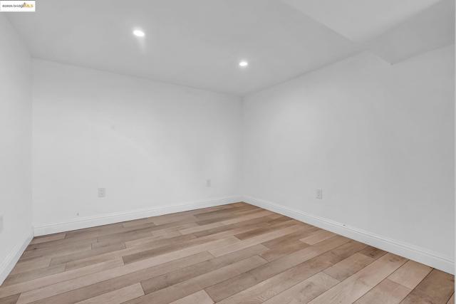 2350 W Shell Ave, Martinez CA: https://media.crmls.org/mediaz/a74b4292-1ebe-43e5-a920-e3a24565a8cd.jpg