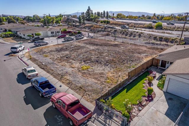 0 Muirfield Drive, San Jose CA: https://media.crmls.org/mediaz/a74c6e21-30e5-4e97-8416-1297dbe3e224.jpg