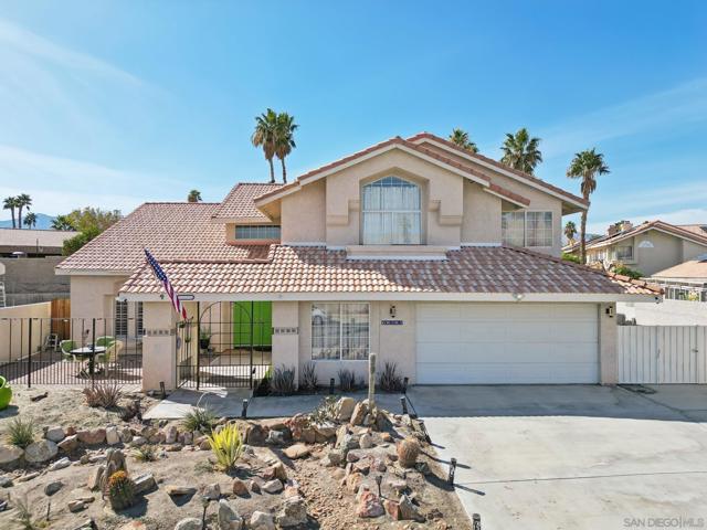68585 Panorama Rd, Cathedral City CA: https://media.crmls.org/mediaz/a74c779b-4fd6-4550-a0f9-90834736e70a.jpg