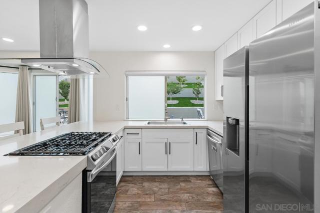 40599 Calle Medusa, Temecula CA: https://media.crmls.org/mediaz/a74ce0dd-5deb-4216-9236-45d0030f2544.jpg