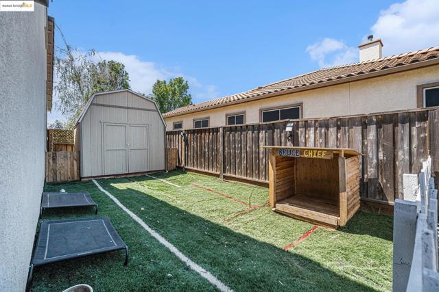 583 Sawgrass Way, Oakley CA: https://media.crmls.org/mediaz/a74d4c71-c890-493f-a395-969f02a79093.jpg